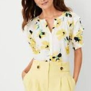 ANN TAYLOR Watercolor Floral Puff-Sleeve Blouse White Yellow Black Cottagecore M